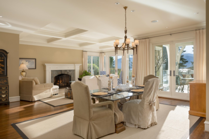 Breakfast Nook Photo of 6154 Gleneagles Drive, West Vancouver, BC