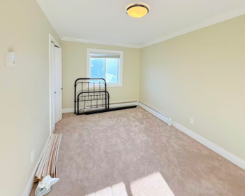 Basement Recreation Room Photo of 15555 38a Avenue, Surrey, BC