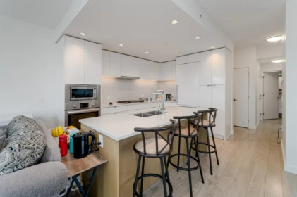 Office / Den Photo of PH2 7988 Yukon Street, Vancouver, BC