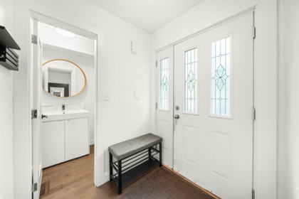 4707 Cedarglen Place, Burnaby, BC