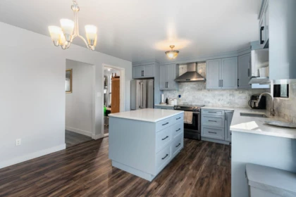 Kitchen Photo of 7923 122a Street, Surrey, BC