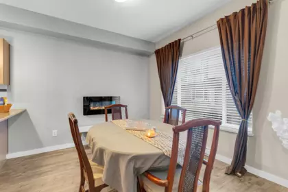 Kitchen Photo of 49 18701 66 Avenue, Surrey, BC