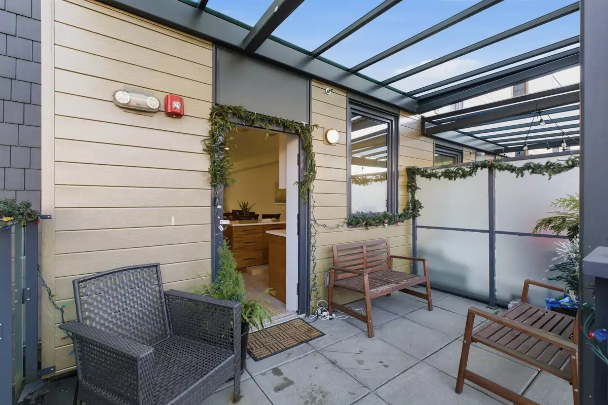 Loft / Bonus Room Photo of 33 720 E 3rd Street, North Vancouver, BC
