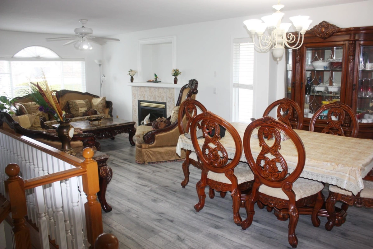 Dining Area Photo of 31638 Harmony Court, Abbotsford, BC