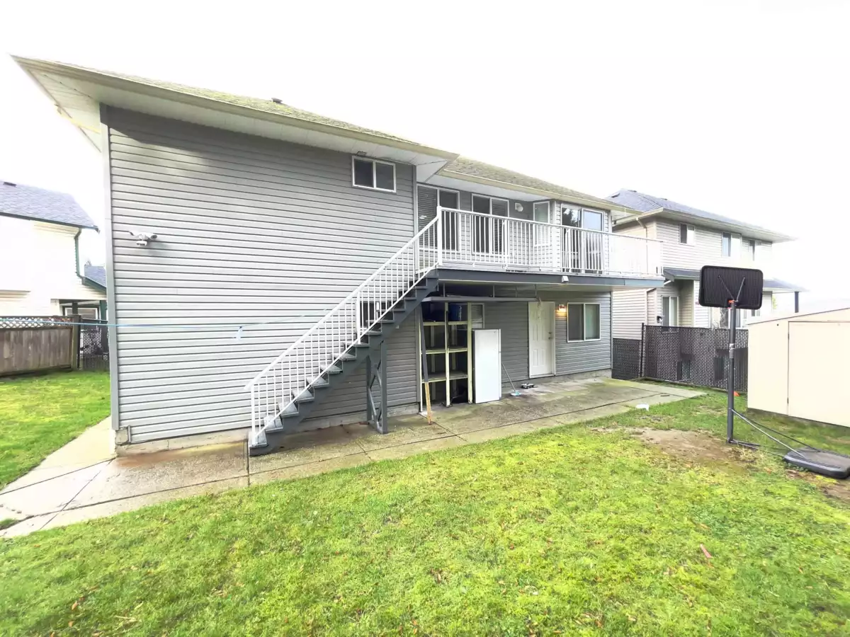 Outdoor Deck Photo of 31638 Harmony Court, Abbotsford, BC
