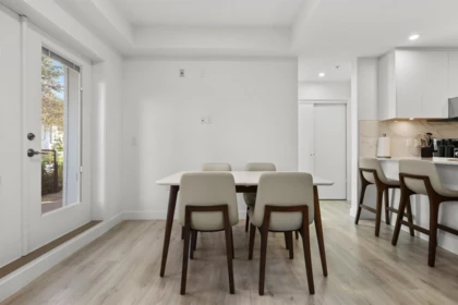 101 2688 Duke Street, Vancouver, BC, Vancouver — Apartment/Condo for sale