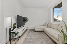 101 2688 Duke Street, Vancouver, BC