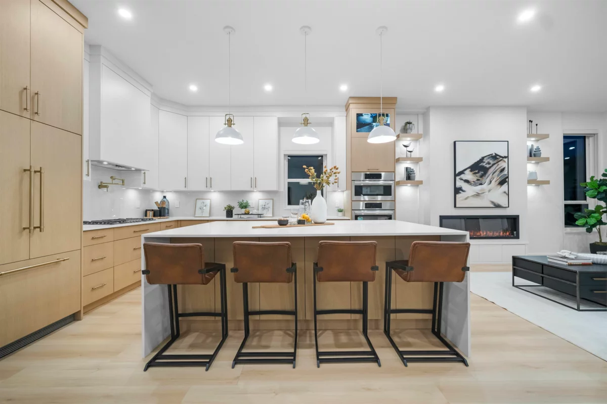 Kitchen Island Photo of 3 1536 Duthie Avenue, Burnaby, BC