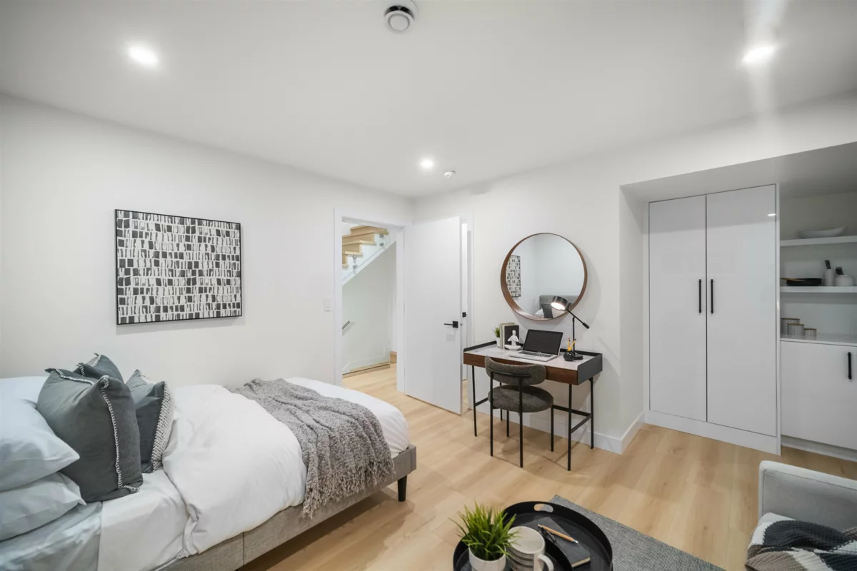 Outdoor Patio Photo of 3 1536 Duthie Avenue, Burnaby, BC