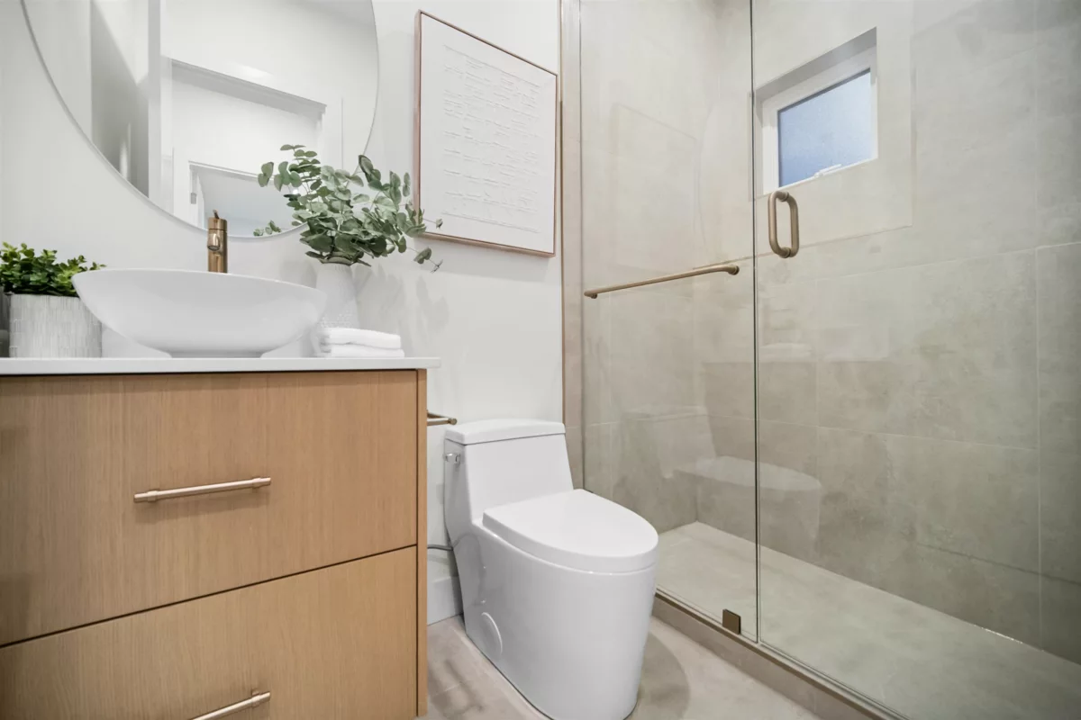 Powder Room Photo of 3 1536 Duthie Avenue, Burnaby, BC
