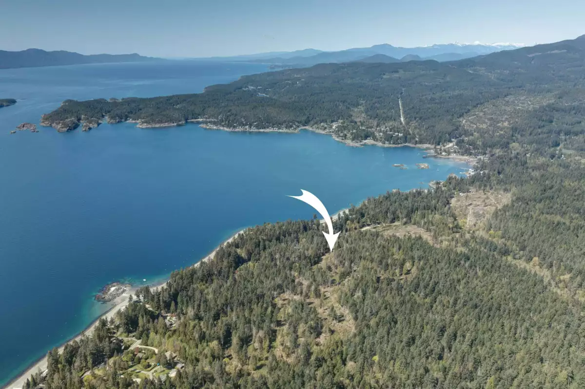 Family Room Photo of Block B Priestland Road, Sechelt, BC