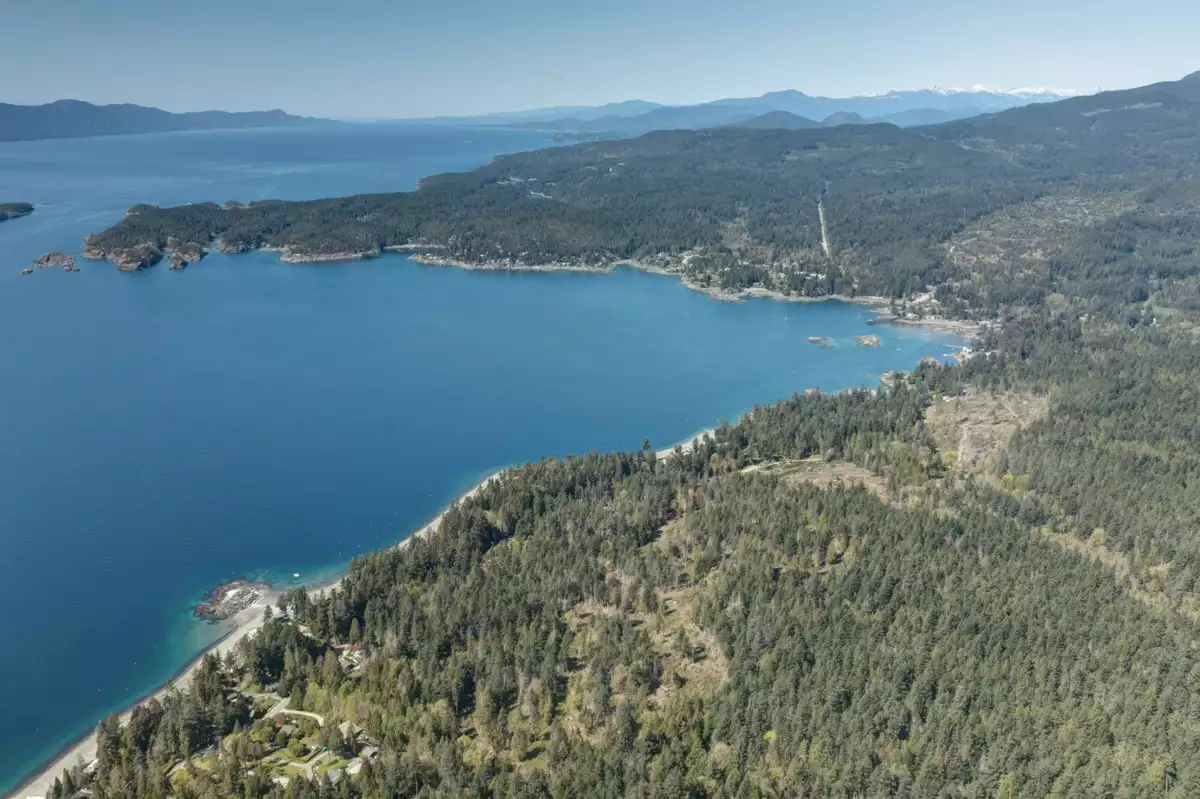Guest Bathroom Photo of Block B Priestland Road, Sechelt, BC