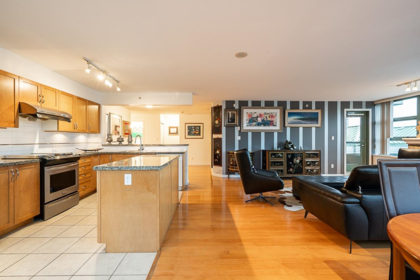 304 4380 Halifax Street, Burnaby, BC, Burnaby — Apartment/Condo for sale