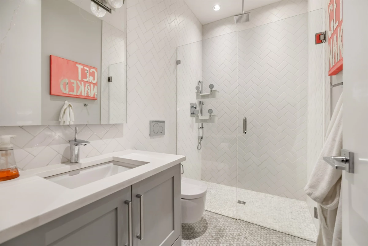 Front Yard Photo of 3745 208 Street, Langley, BC