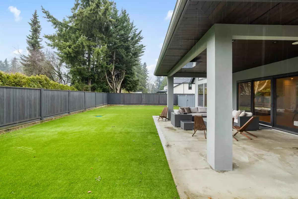 Kitchen Island Photo of 3745 208 Street, Langley, BC