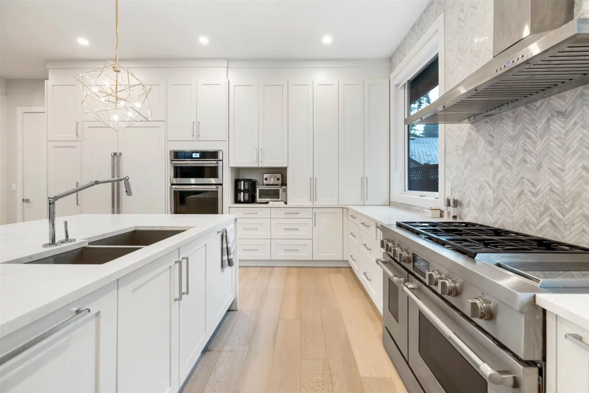 Laundry Room Photo of 3745 208 Street, Langley, BC