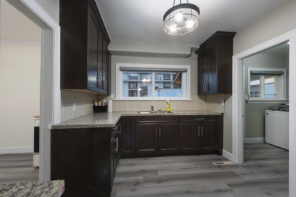 Powder Room Photo of 45726 Spadina Avenue, Chilliwack, BC