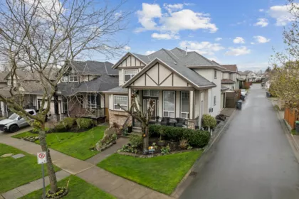 18973 70b Avenue, Surrey, BC, Surrey — Single Family Residence for sale