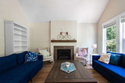Pantry Photo of 43318 Creekside Circle, Chilliwack, BC