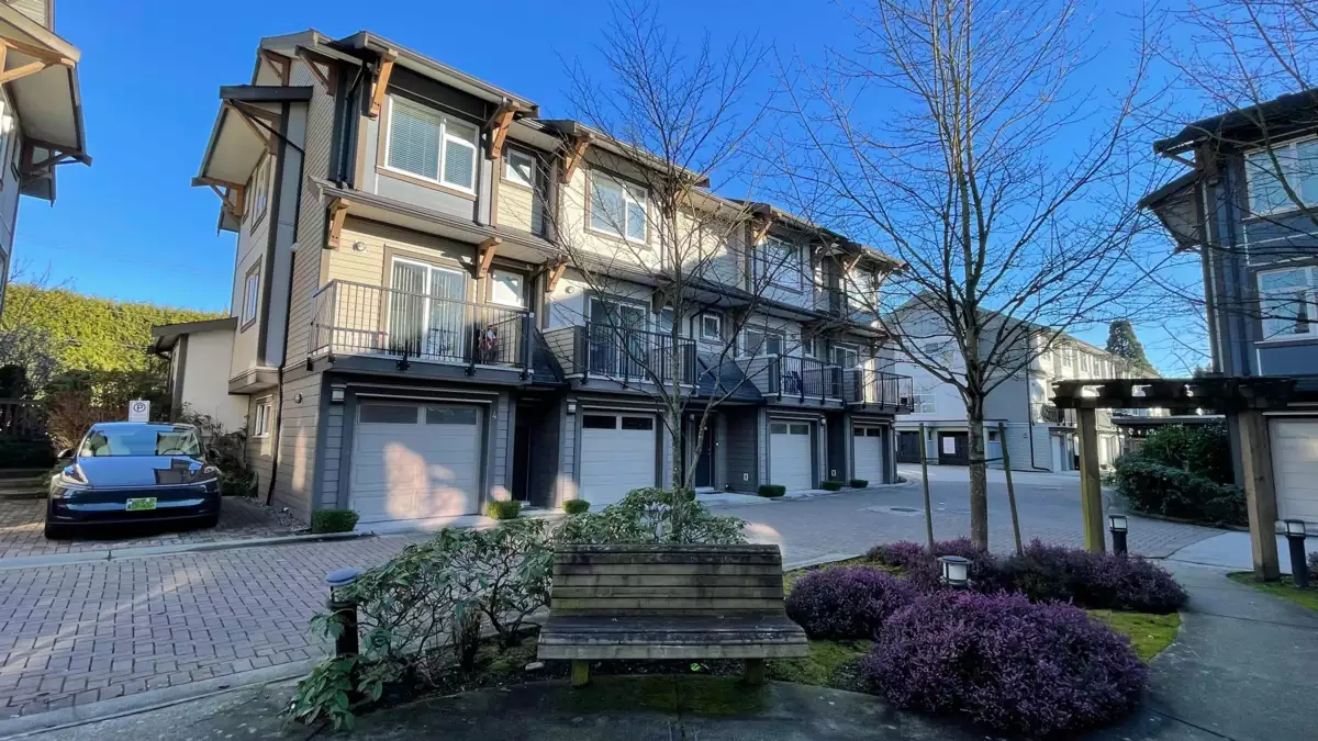 Garage Interior Photo of 4 4099 No. 4 Road, Richmond, BC