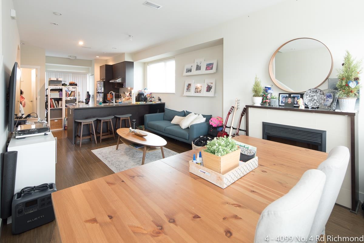 Living Room Photo of 4 4099 No. 4 Road, Richmond, BC