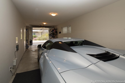 Mudroom Photo of 4 4099 No. 4 Road, Richmond, BC
