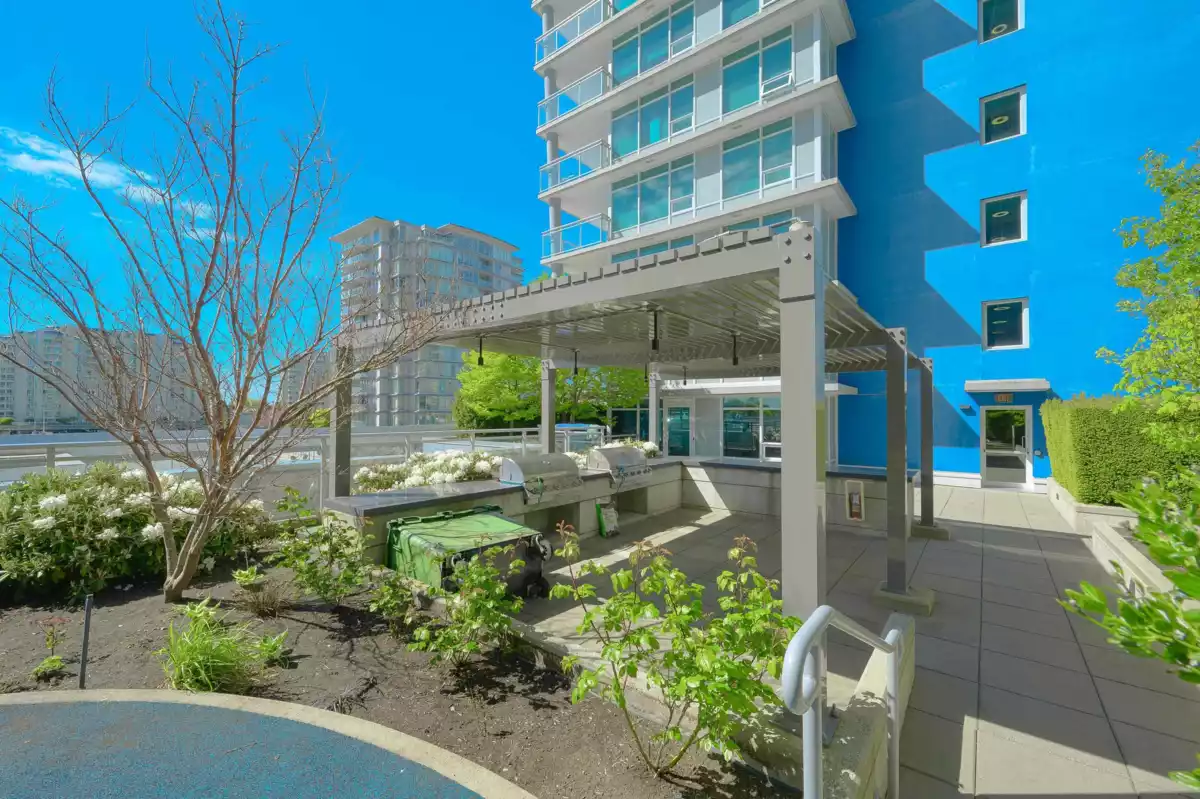 Bedroom 4 Photo of 560 6288 No. 3 Road, Richmond, BC