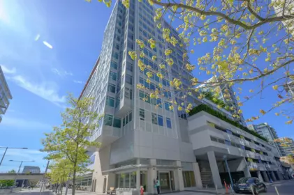 560 6288 No. 3 Road, Richmond, BC, Brighouse — 1 bed apartment/condo for sale