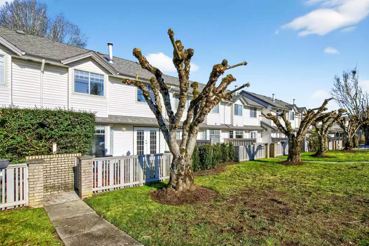 Backyard Photo of 22 19051 119th Avenue, Pitt Meadows, BC