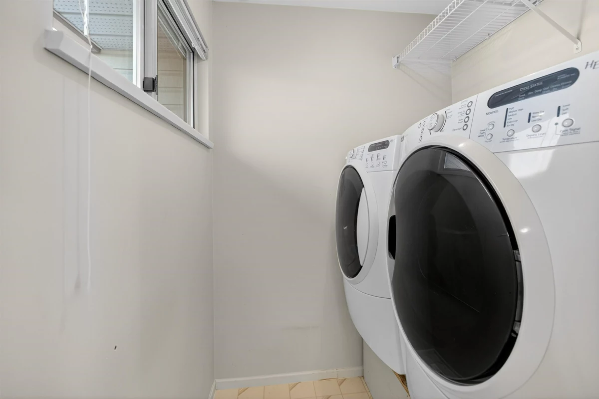 Entry Foyer Photo of 22 19051 119th Avenue, Pitt Meadows, BC
