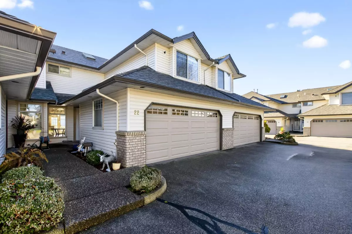 Exterior Rear Photo of 22 19051 119th Avenue, Pitt Meadows, BC