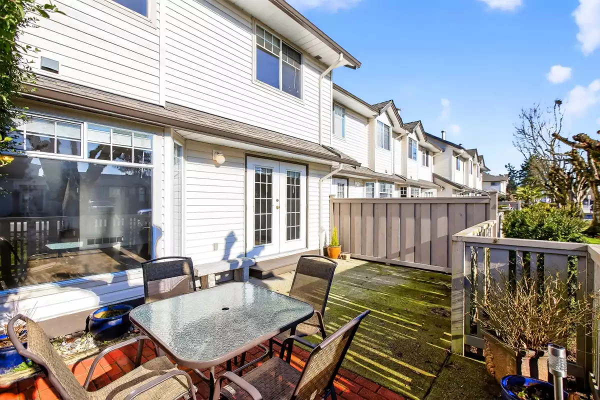 Outdoor Deck Photo of 22 19051 119th Avenue, Pitt Meadows, BC