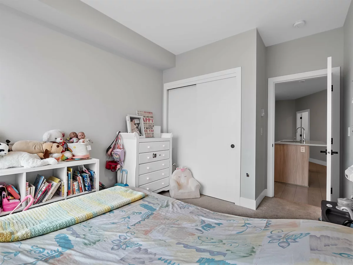 Basement Recreation Room Photo of 310 20360 Logan Avenue, Langley, BC