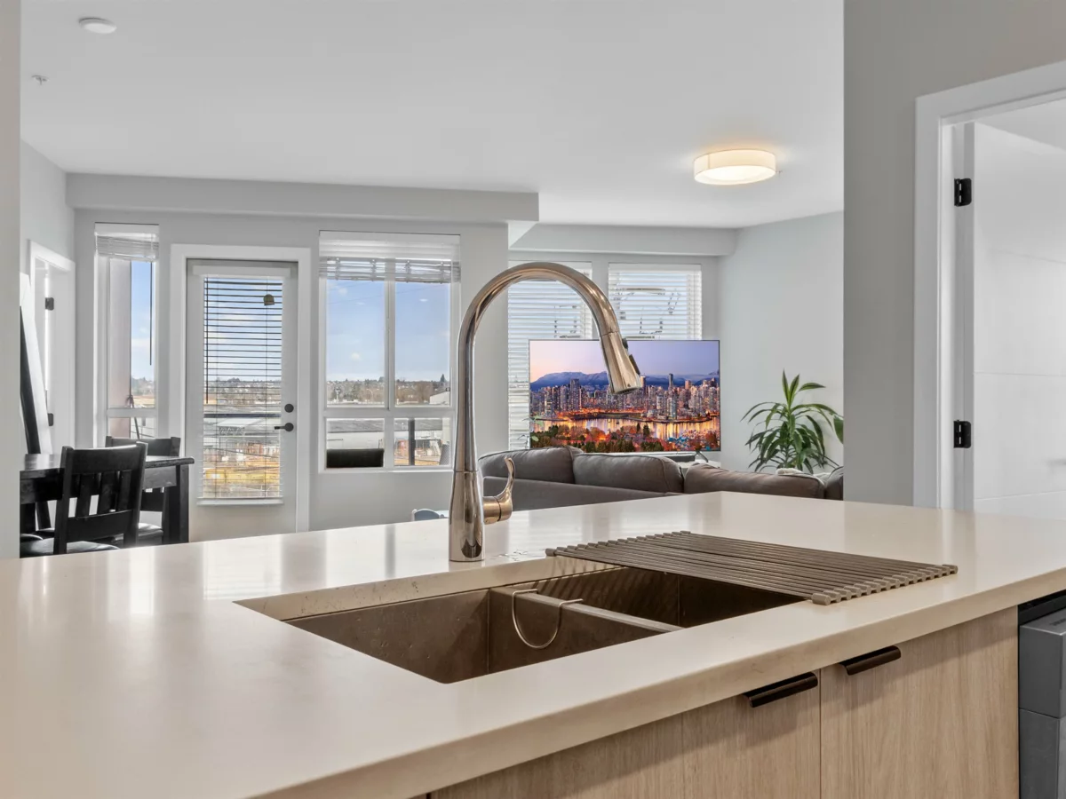 Hallway Photo of 310 20360 Logan Avenue, Langley, BC