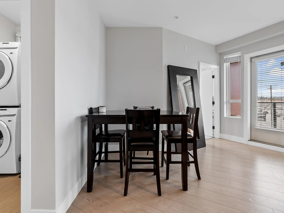 Laundry Room Photo of 310 20360 Logan Avenue, Langley, BC