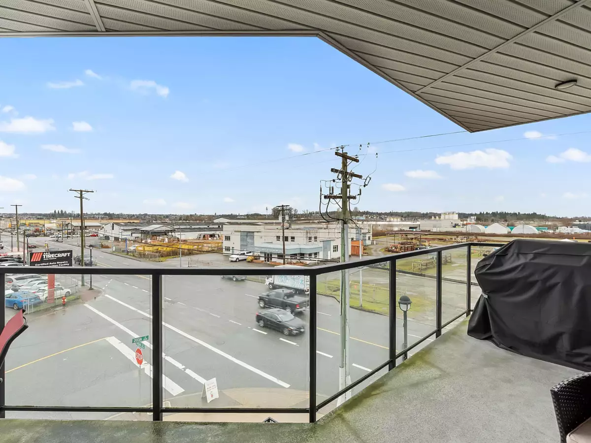 Swimming Pool Photo of 310 20360 Logan Avenue, Langley, BC