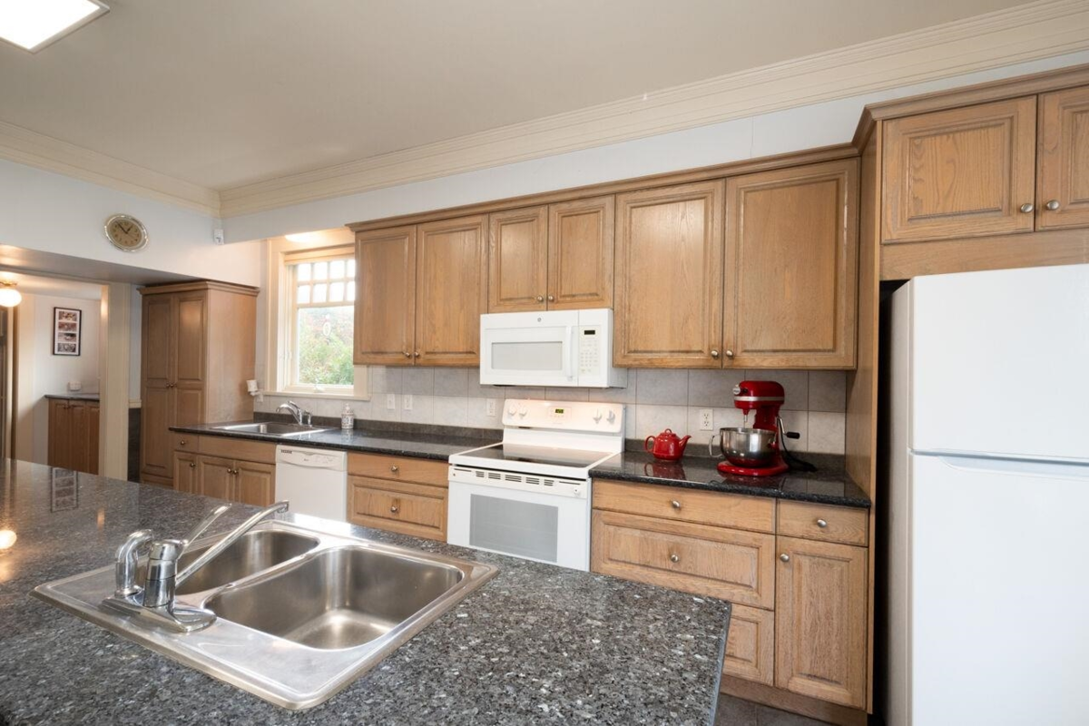 Bedroom 4 Photo of 4825 Connaught Drive, Vancouver, BC