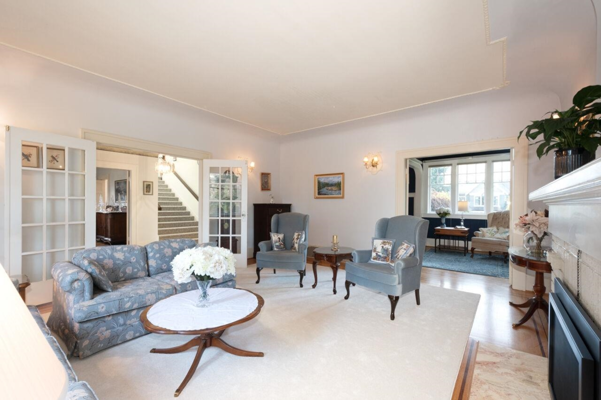 Kitchen Photo of 4825 Connaught Drive, Vancouver, BC