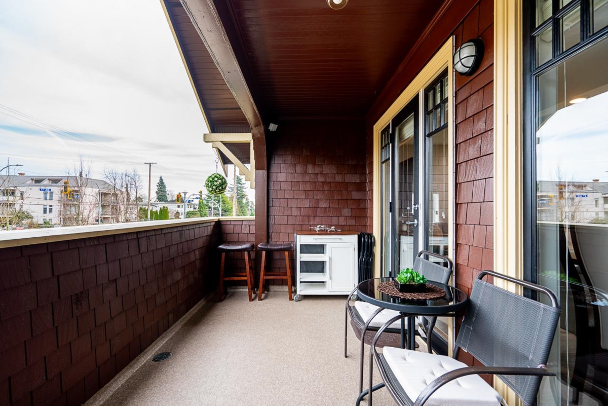 Laundry Room Photo of 406 Eighth Street, New Westminster, BC