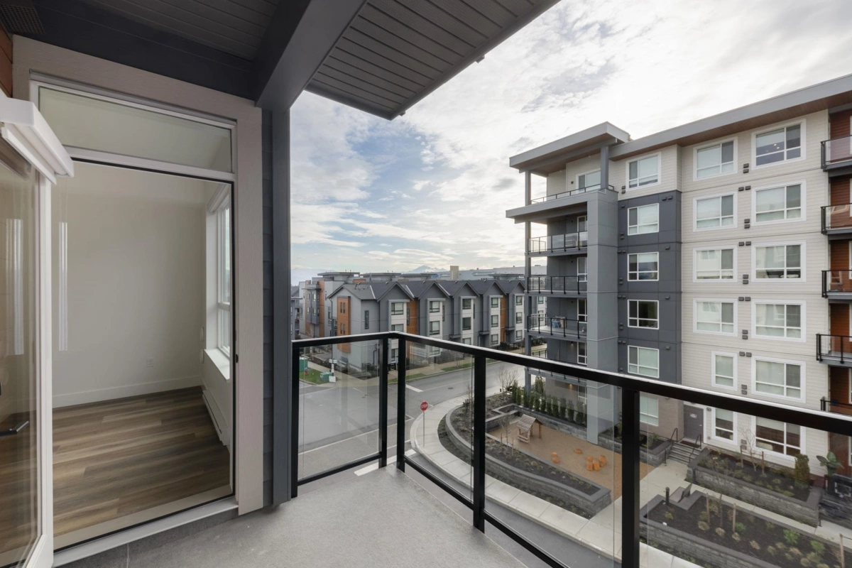 Pantry Photo of 206 30494 Cardinal Avenue, Abbotsford, BC