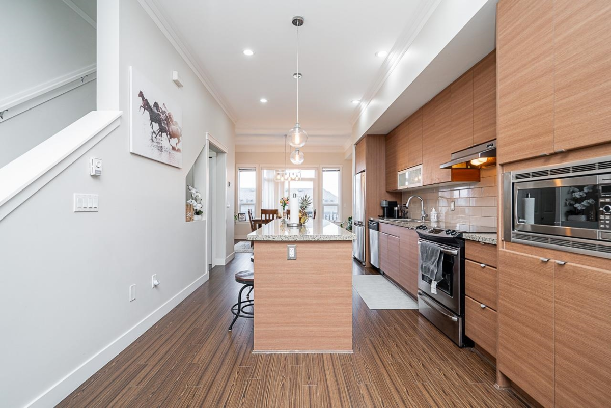 Breakfast Nook Photo of 37 2955 156 Street, Surrey, BC