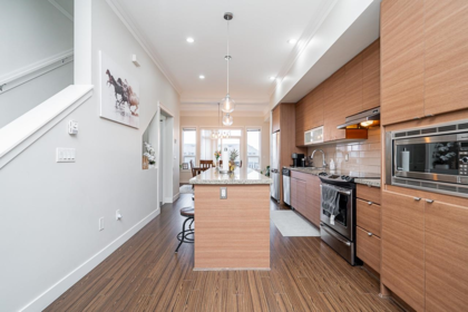 Breakfast Nook Photo of 37 2955 156 Street, Surrey, BC