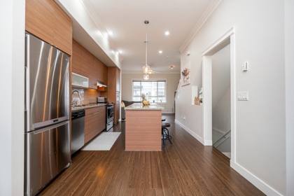 Kitchen Photo of 37 2955 156 Street, Surrey, BC