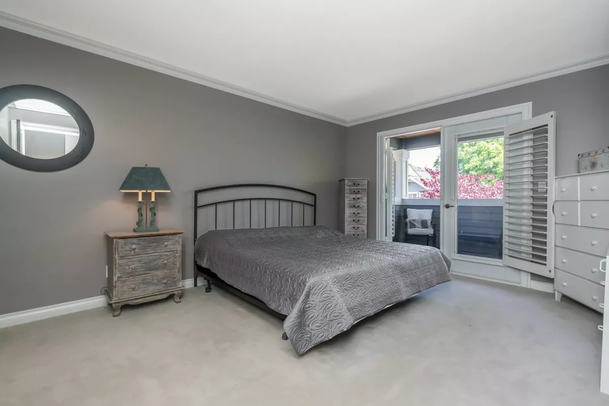 Staircase Photo of 21 15715 34 Avenue, Surrey, BC