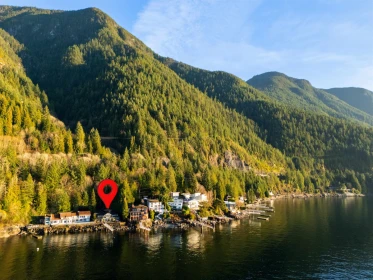 2 Strachan Point Road, West Vancouver, BC, West Vancouver — Single Family Residence for sale
