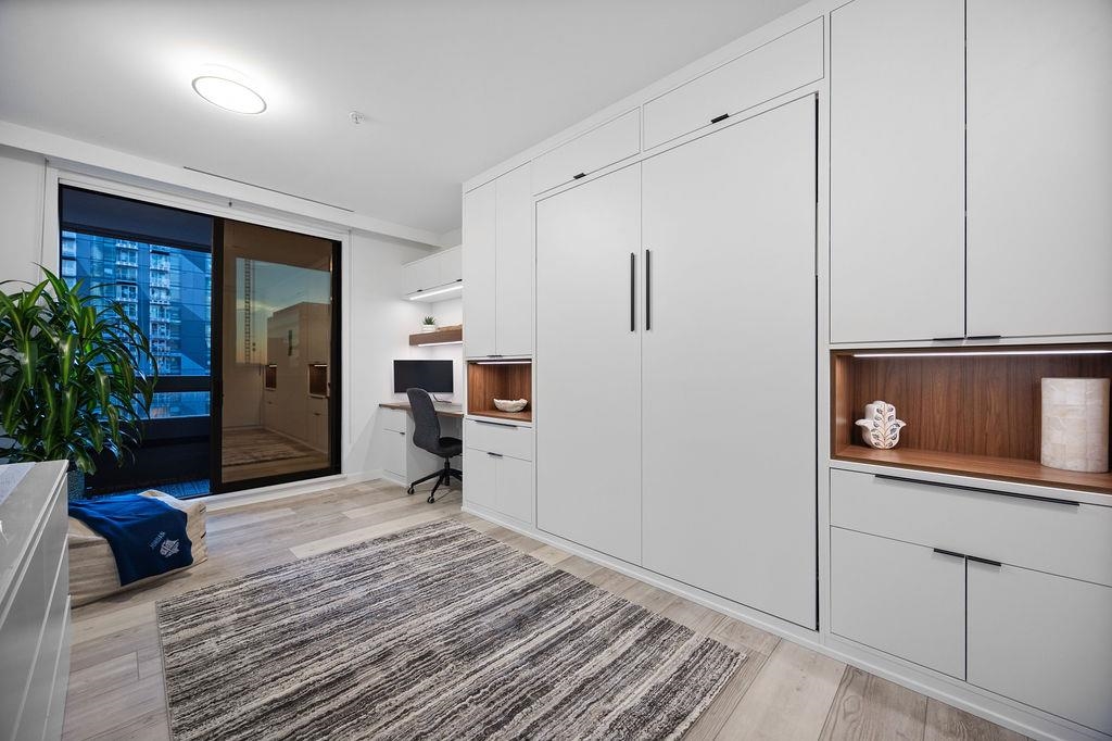 Basement Recreation Room Photo of 1007 1177 Hornby Street, Vancouver, BC