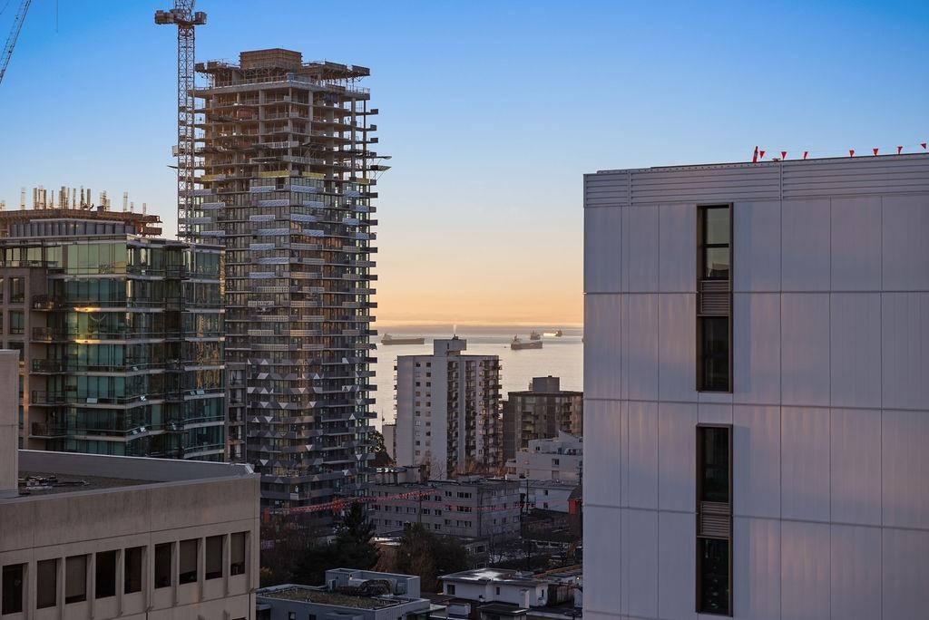 Community Amenities Photo (Clubhouse) of 1007 1177 Hornby Street, Vancouver, BC