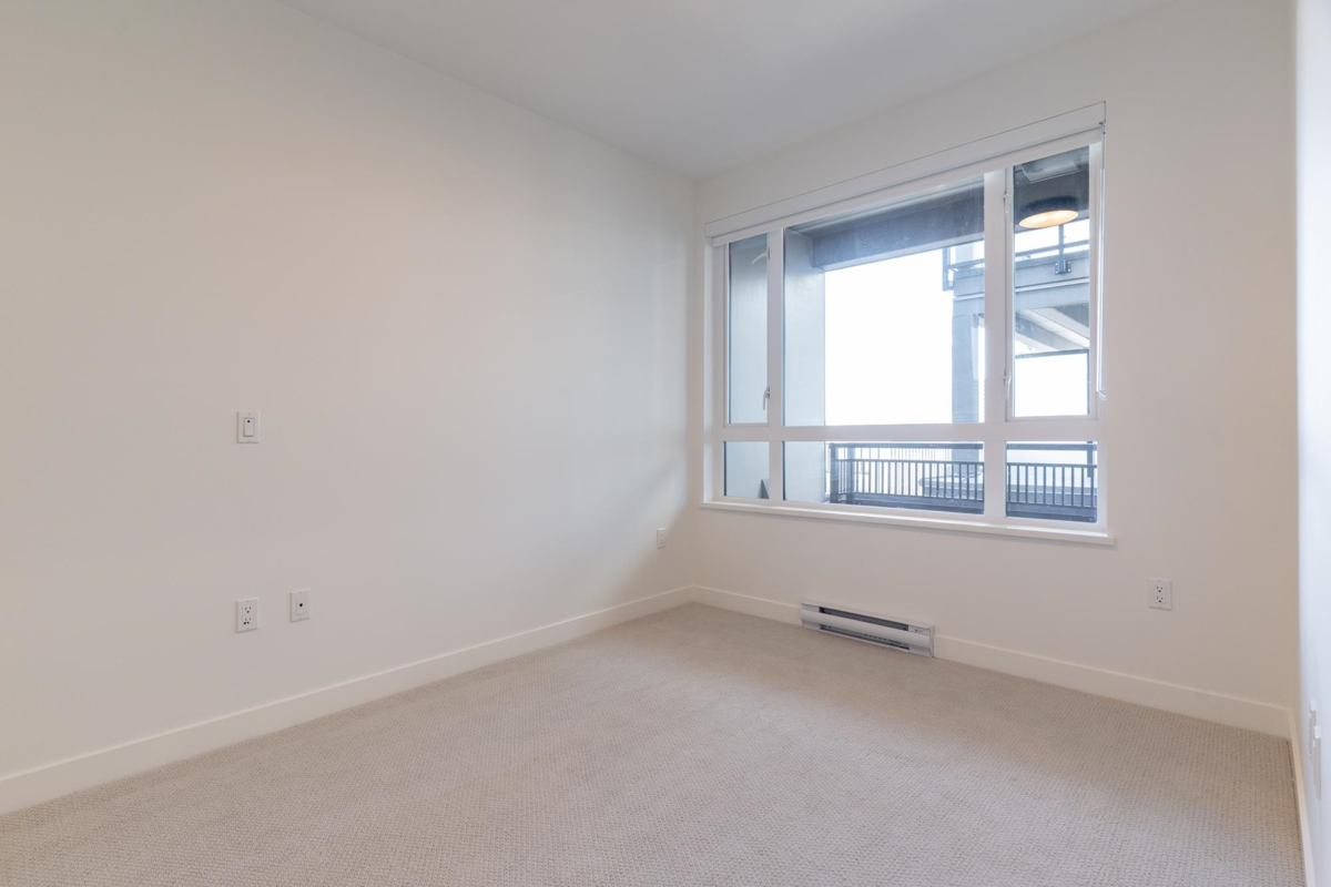 Walk-In Closet Photo of 616 215 Mcbay Lane, Coquitlam, BC