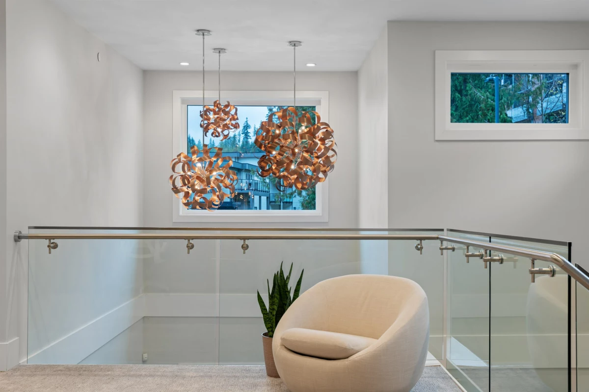 Entry Foyer Photo of 3404 Mamquam Road, Squamish, BC