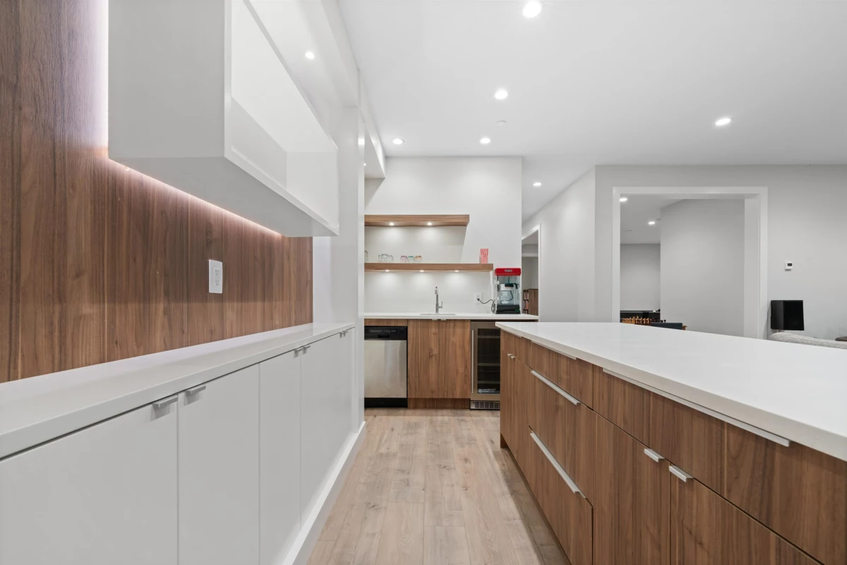 Front Yard Photo of 3404 Mamquam Road, Squamish, BC